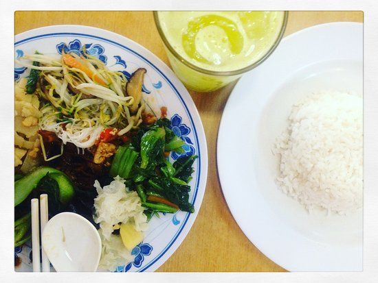 Zhun San Yen Vegetarian Food